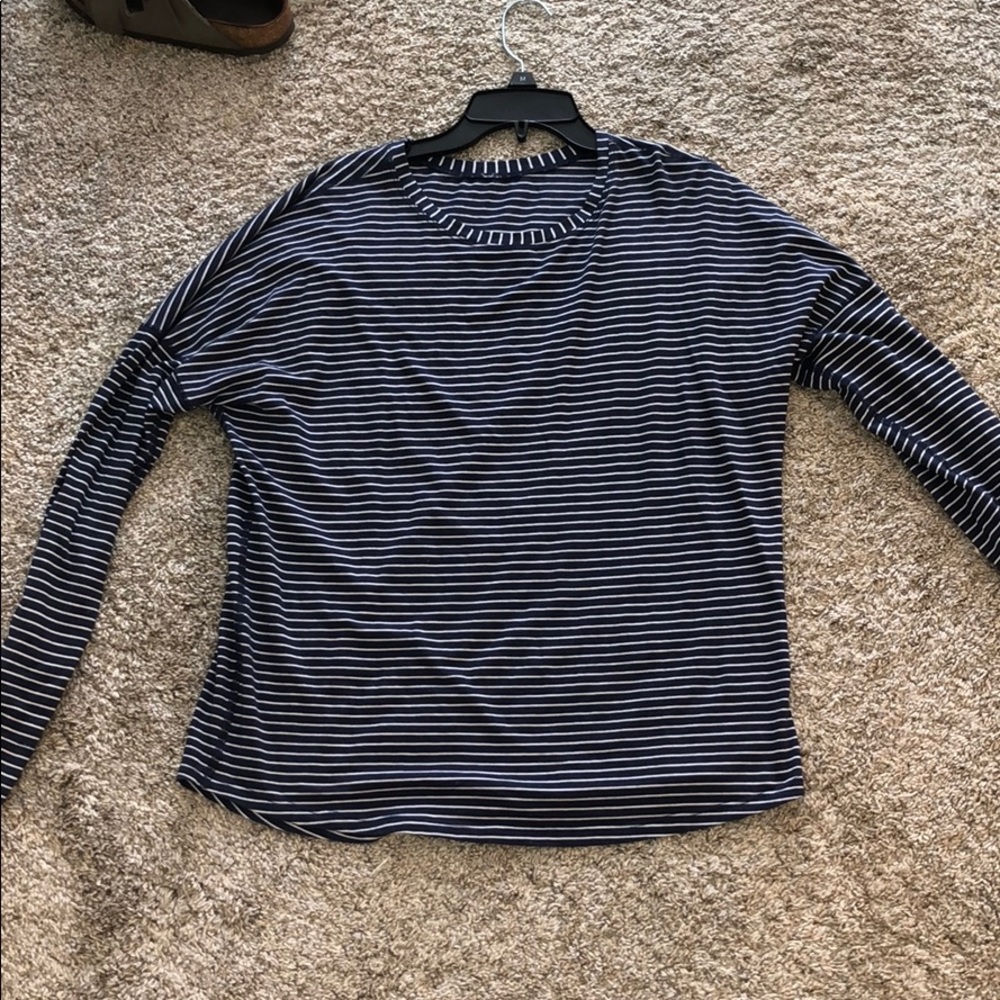 Lulu lemon long sleeve tee